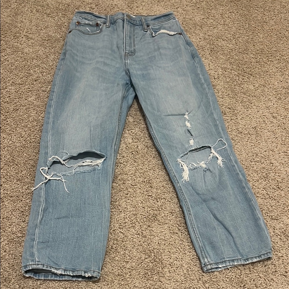 Stylish Blue Distressed Women's Jeans